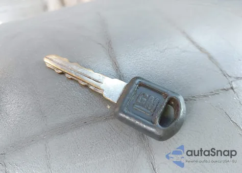 1999 GMC Yukon Slt Cmi from USA, damaged, VIN 1GKEK13R6XJ721075